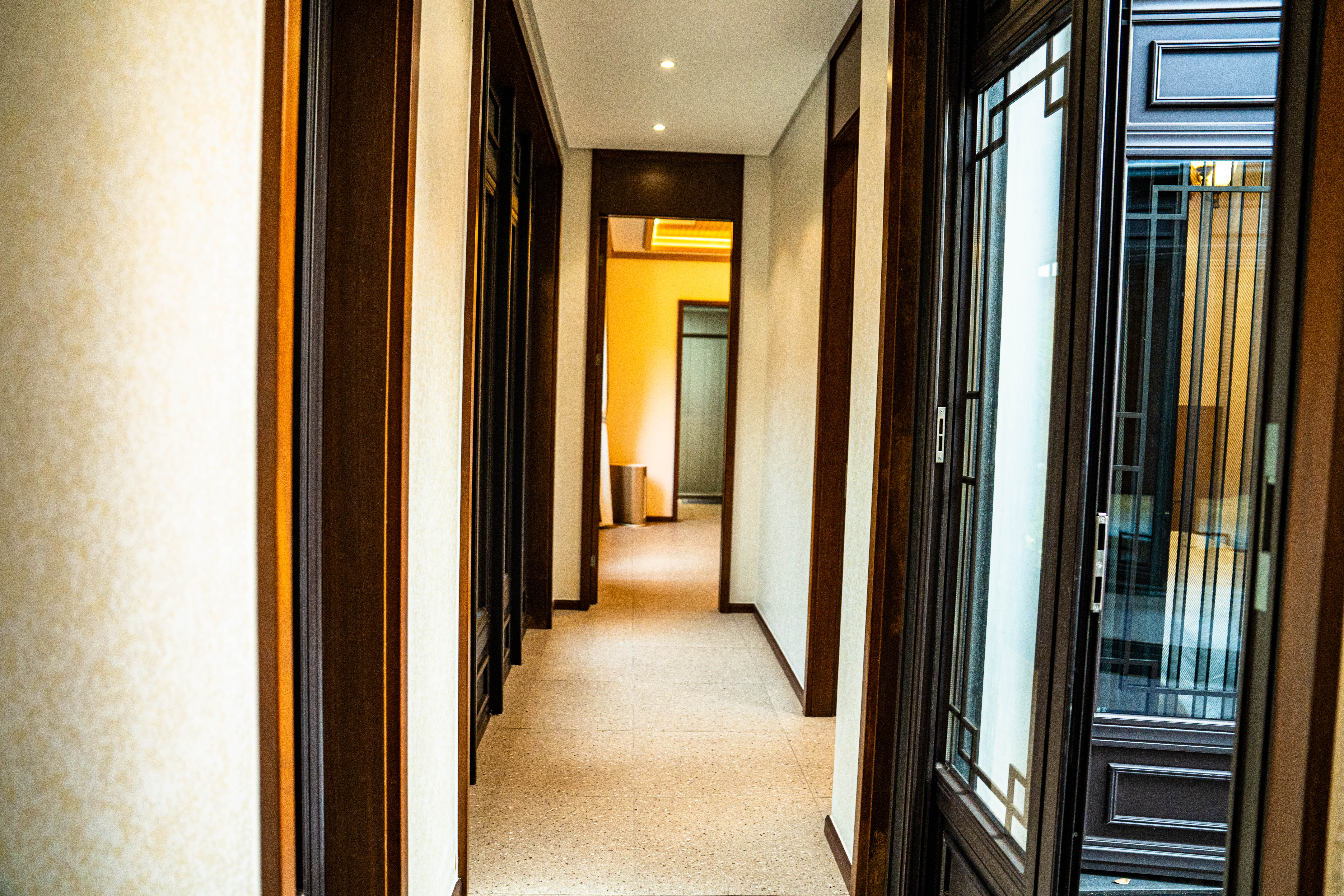 三房三衞·闲坐间·新中式商务大别墅