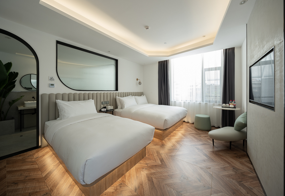 安舍親子房-雙洗漱臺+陽臺+以色列AHAVA精粹洗護