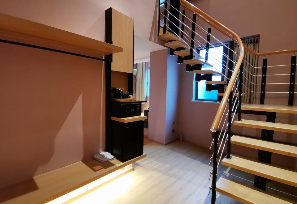 Fairfield by Marriott Shanghai Pudong CentralLoft Apartment Double Bed Room [Loft Structure + Private Residence]