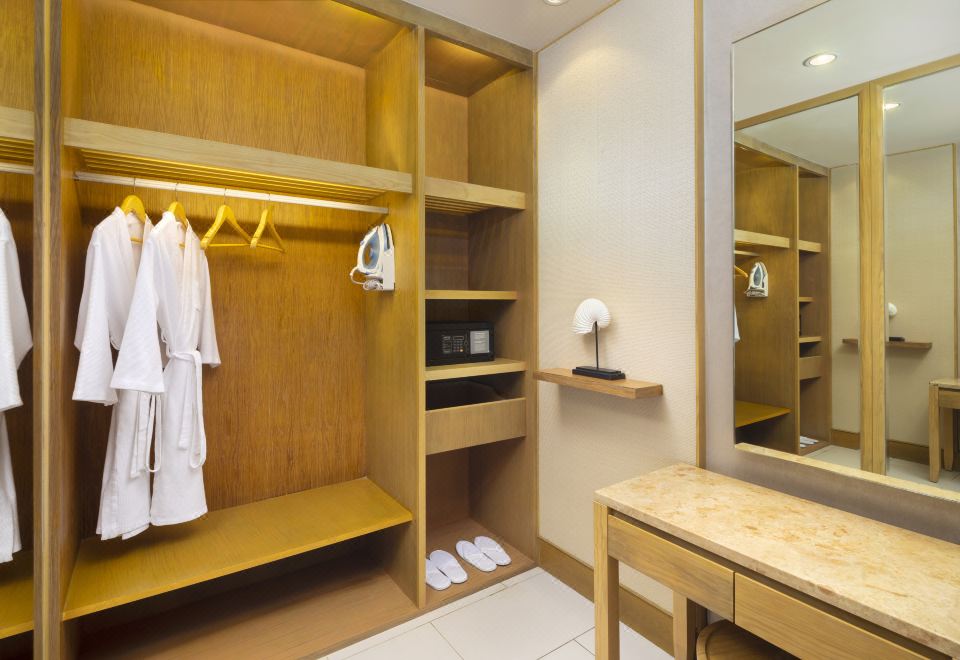 双卧家庭全海景套房