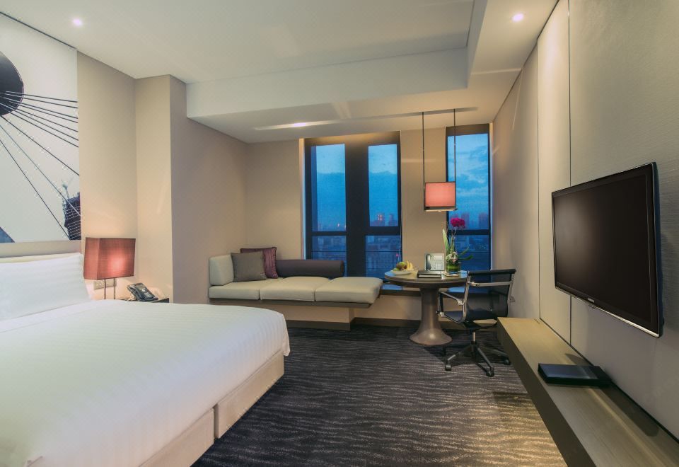 Pan Pacific TianjinClub Floor King City View Room