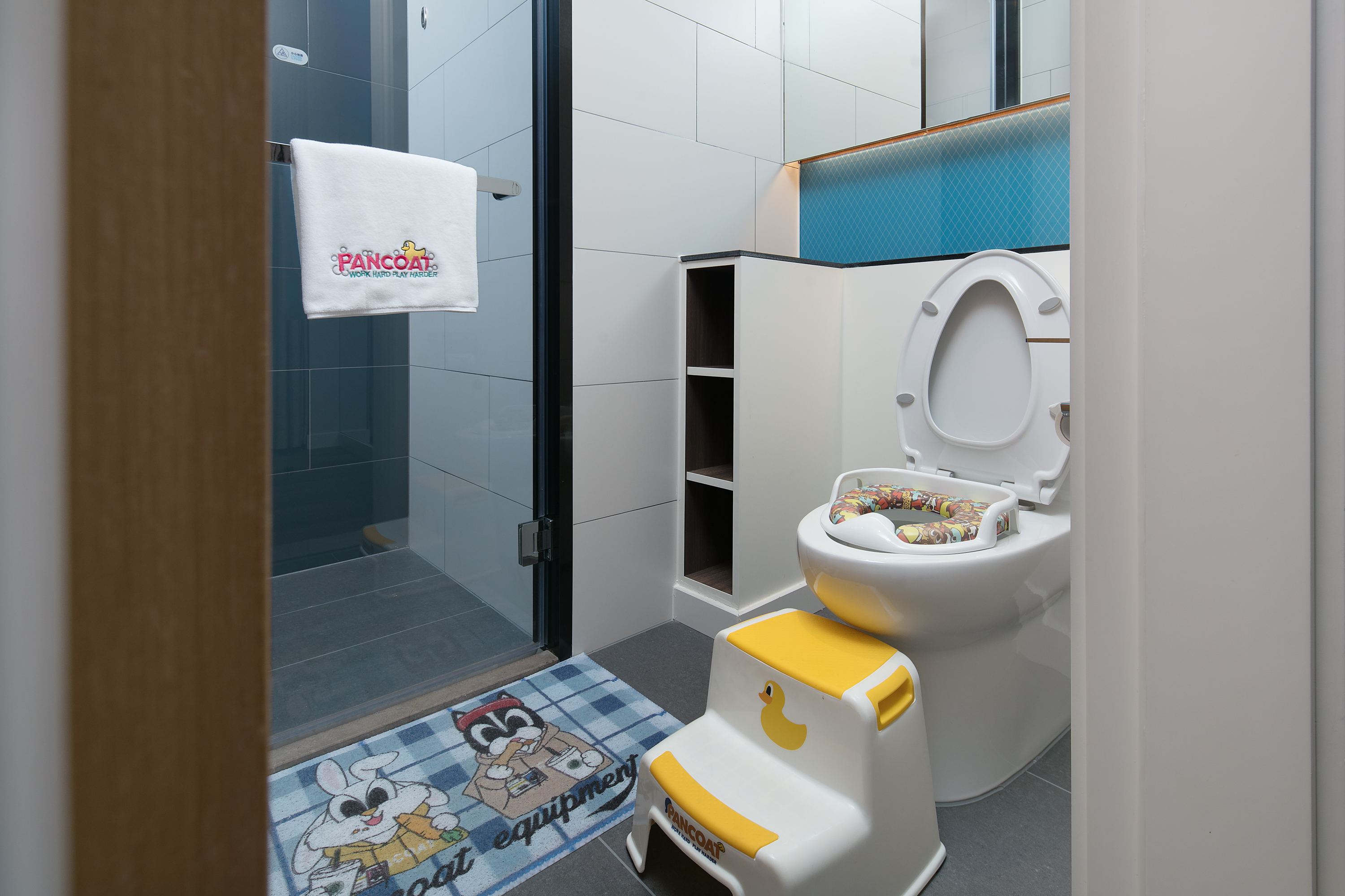 智选亲子房（舒达床垫+小童主题房型+全身镜）