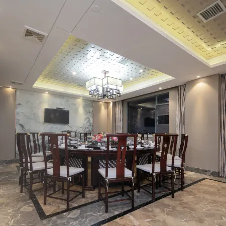 Jingshan Hotel