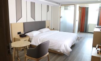 Jinlaiyue Business Hotel (Shenzhen University of Technology Store)