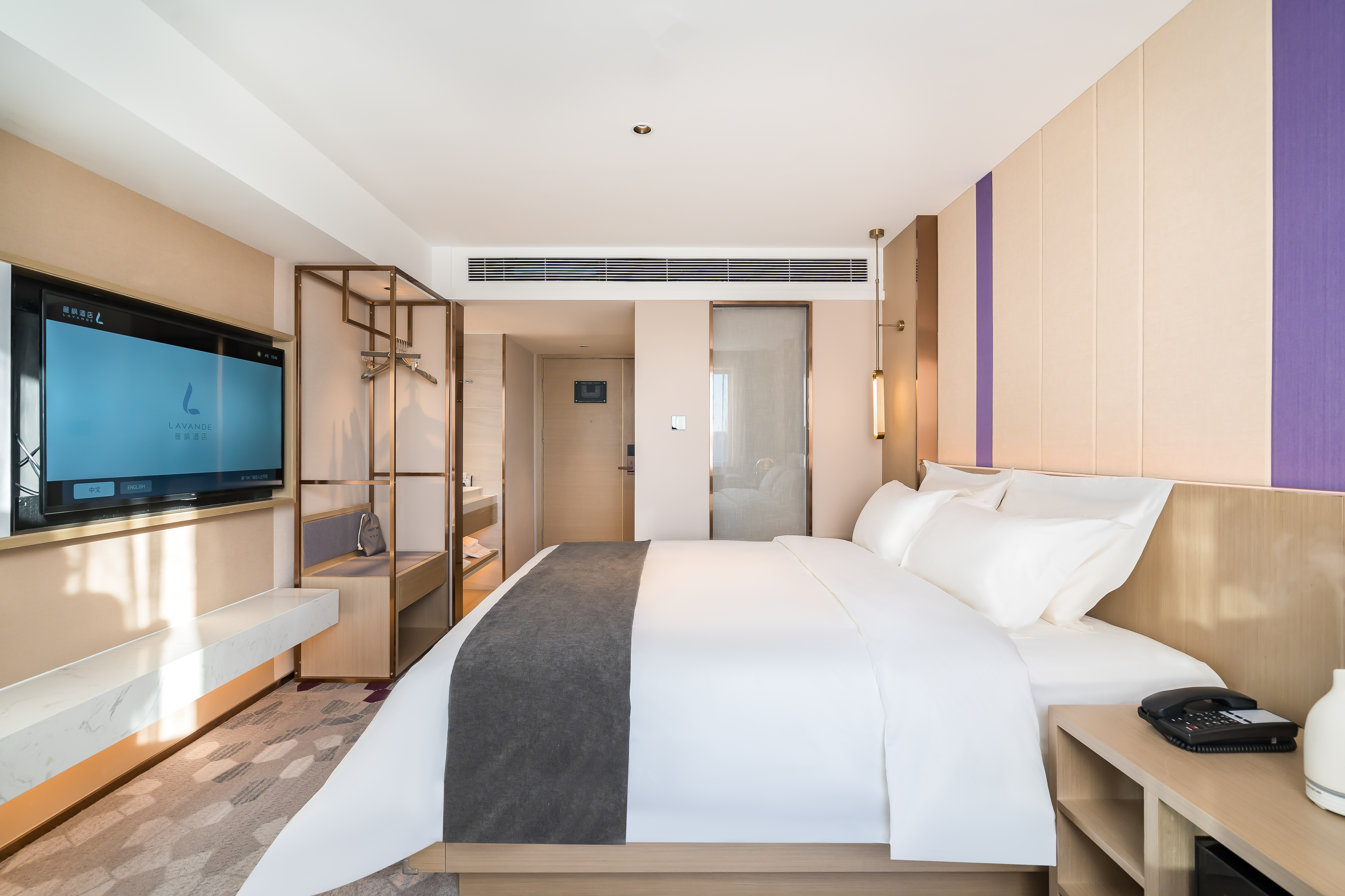 豪华大床房（均压床垫）