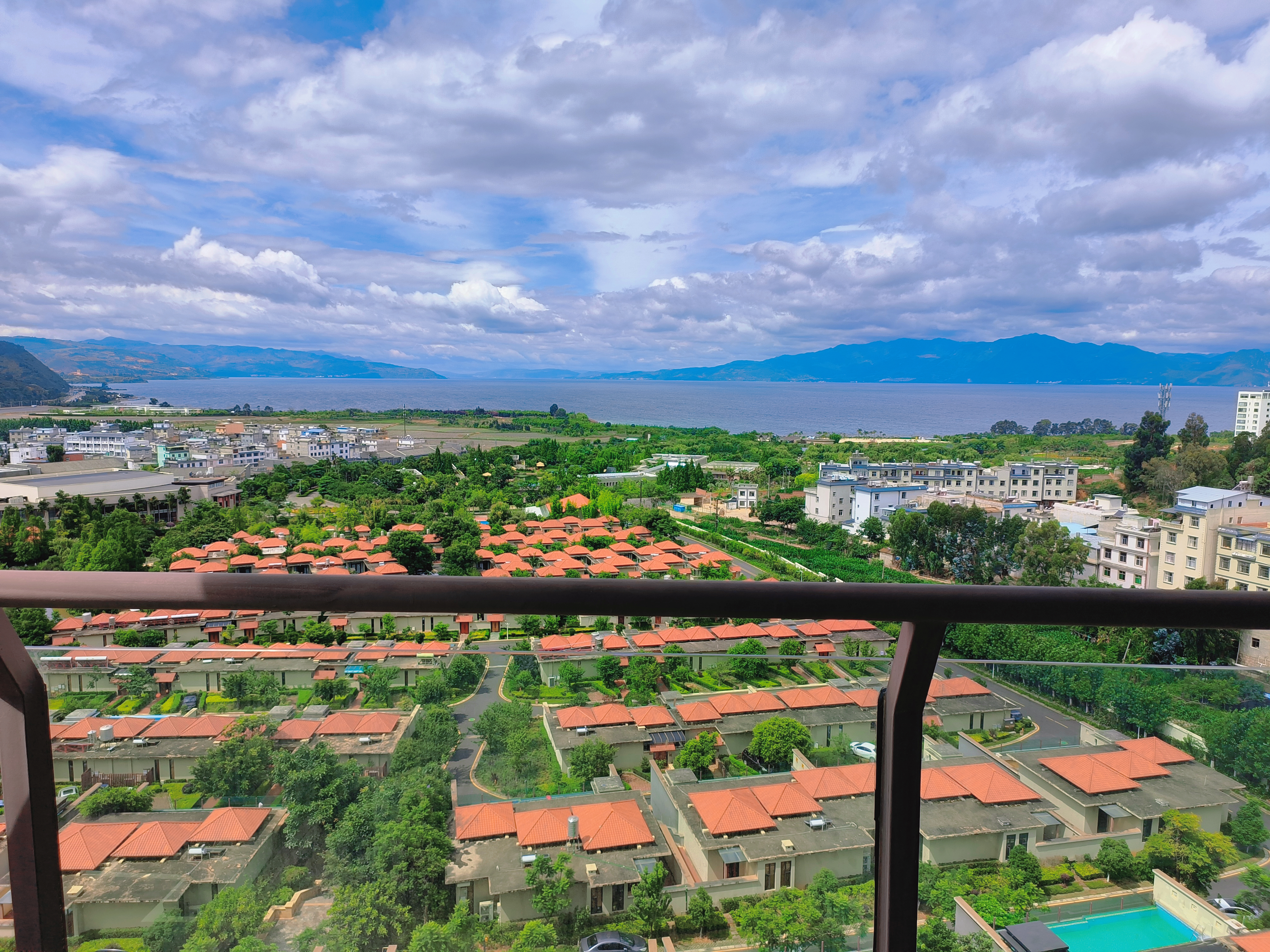 墅语·全湖景露台家庭套房