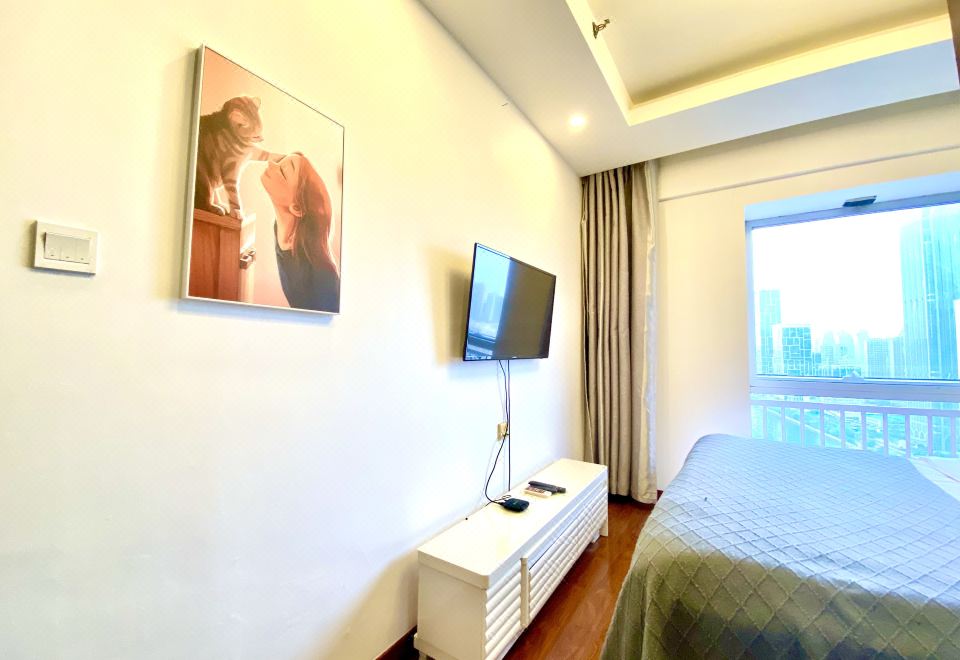 家庭四人投影套房