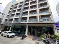 77 芭東水療酒店