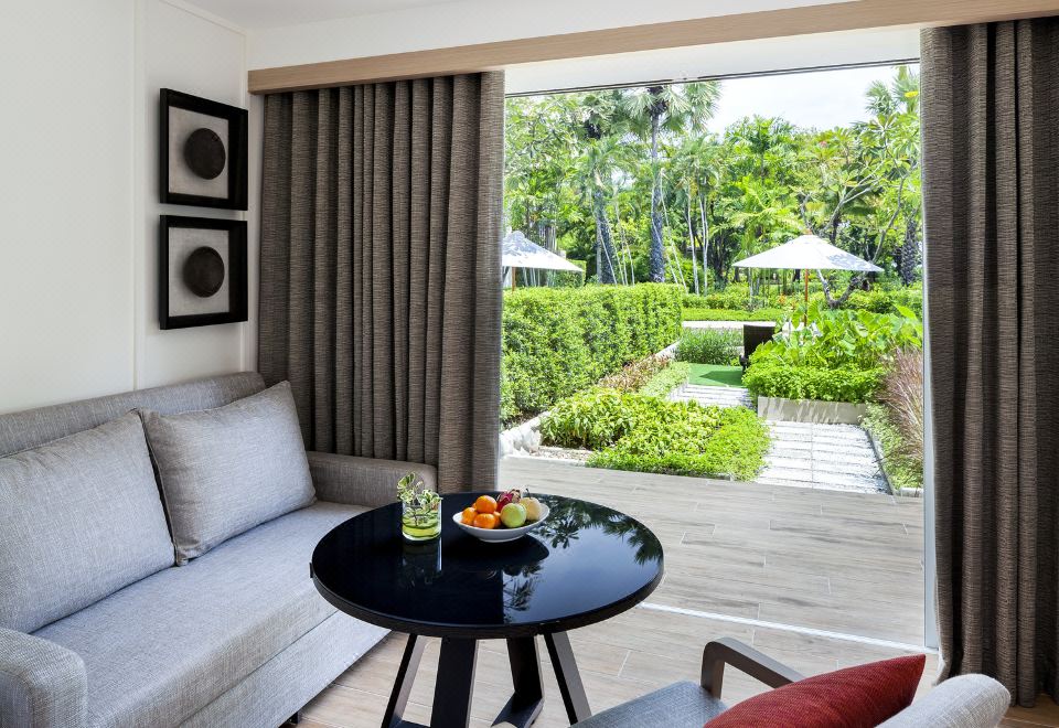 Hyatt Regency Hua HinKing Room With Pool Access