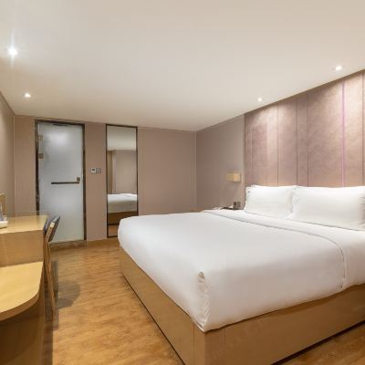 大床房（無窗） 麗楓酒店（廣州天河公園地鐵站店）優惠