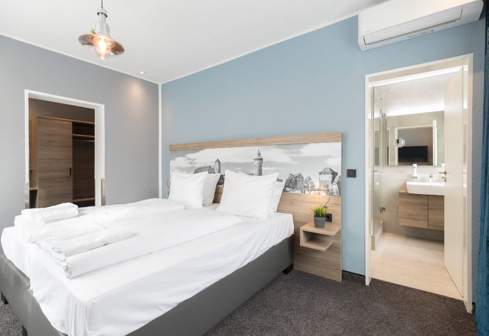 河景经典双人床房