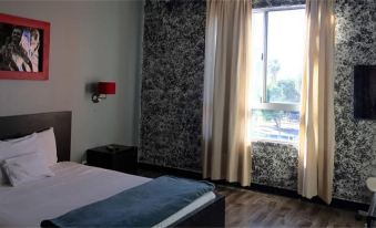 Samesun Hollywood Hotel & Hostel - Housity