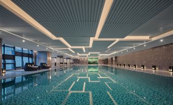 HUALUXE Kunshan Huaqiao - Housity