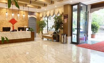 Banshan Yueshe Theme Art Holiday Hotel