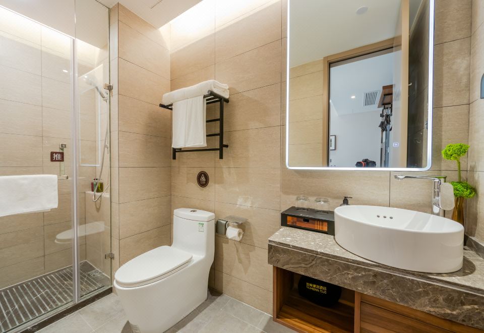 Selected Deluxe Business Room