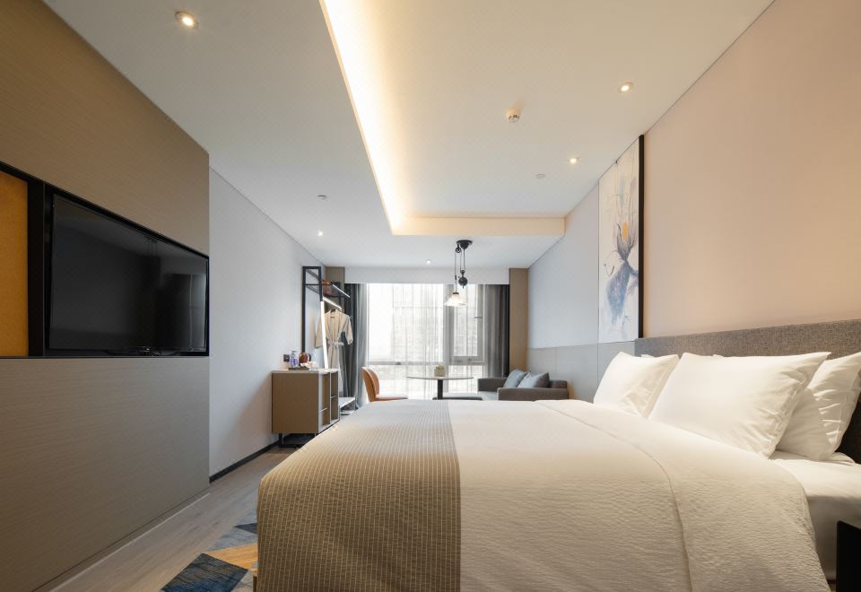 豪華大床房（落地窗+Acca Kappa洗護用品+智能投屏）