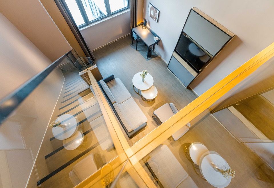 Atour Hotel(Suzhou Mudu Ancient Town Store Lingyan Mountain Metro Station)Duplex Suite