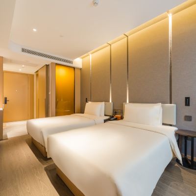 高級雙床房（小冰箱+可投屏65寸電視） 北京亞運村國家會議中心亞朵飯店優惠