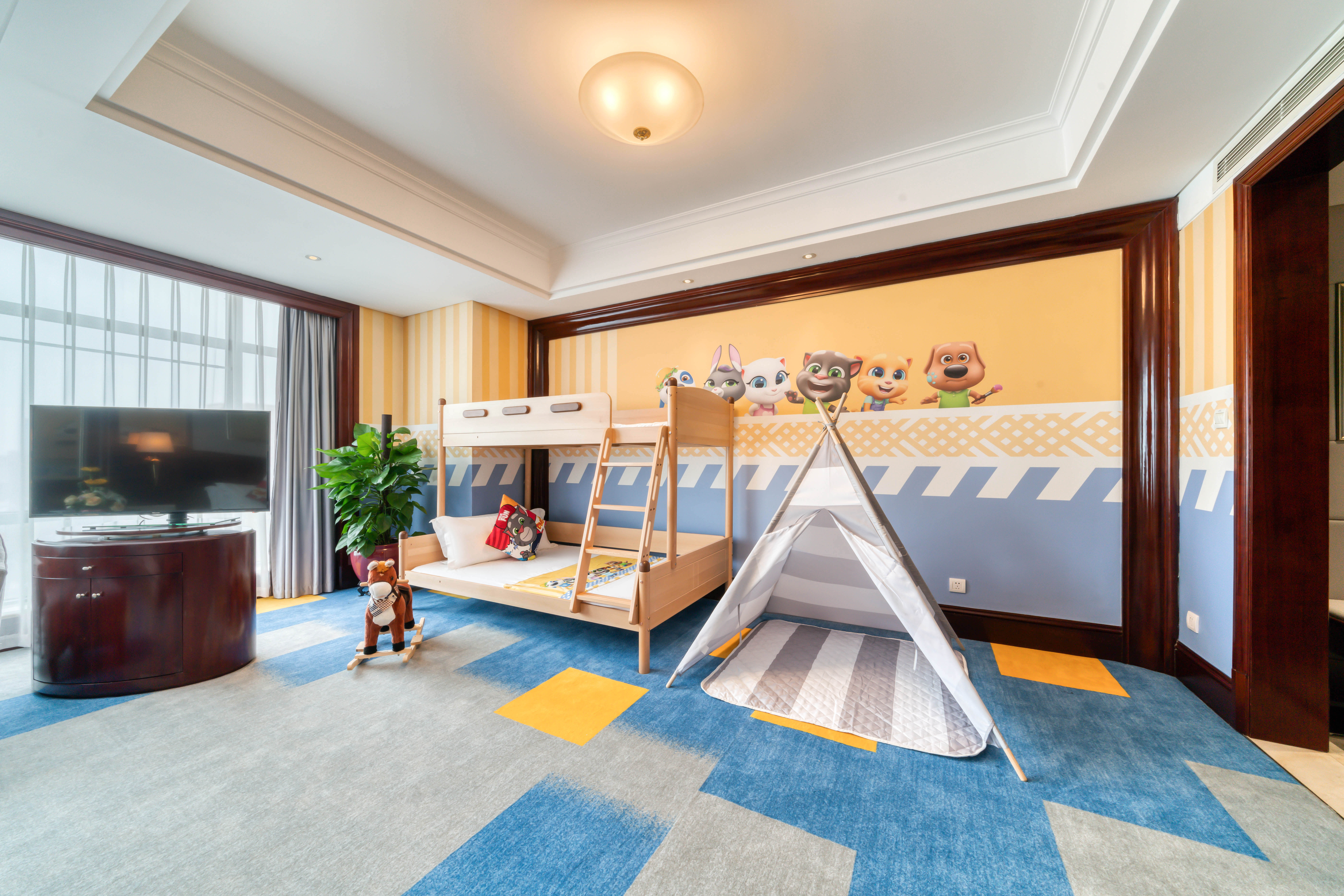 TOM猫豪华家庭亲子房