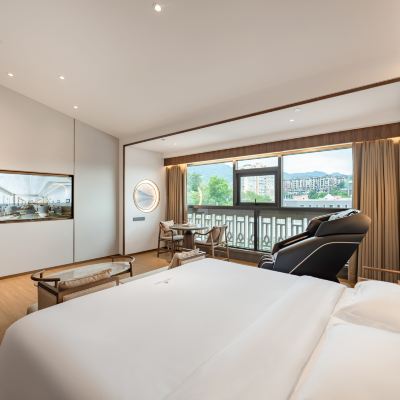 慕智享大床房（慕思5D·AI智能床墊+無限5D按摩椅） 慕思·禪睡眠飯店（重慶磁器口地鐵站店）優惠