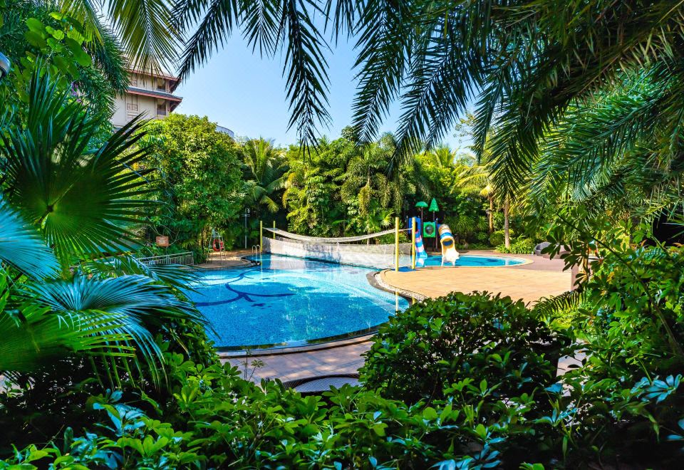 豪華花園雙床房丨蒼翠錯落·亭廊掩映