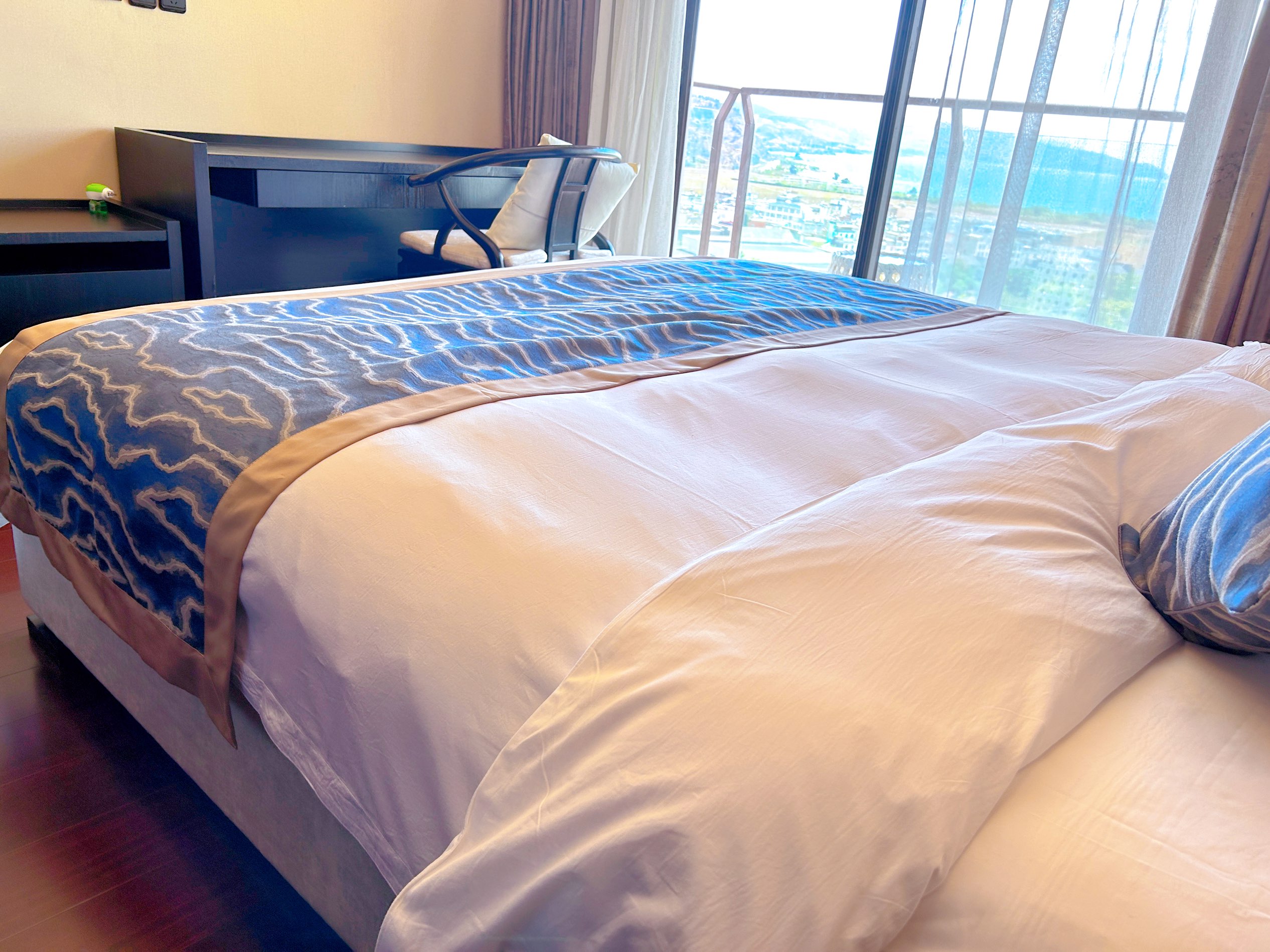 墅语·全湖景露台家庭套房