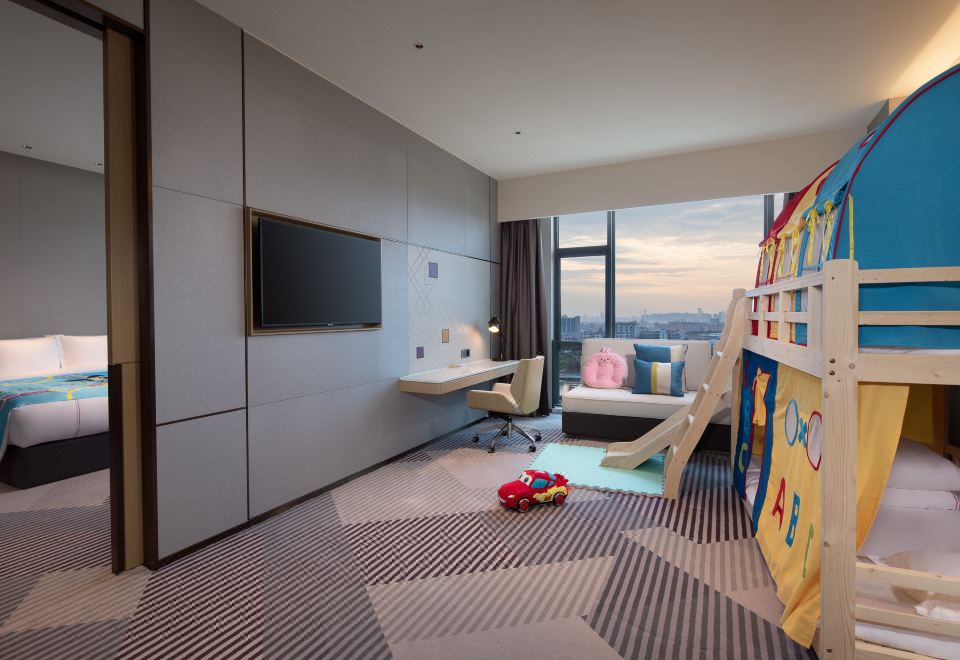 功夫奇旅AI親子家庭套房