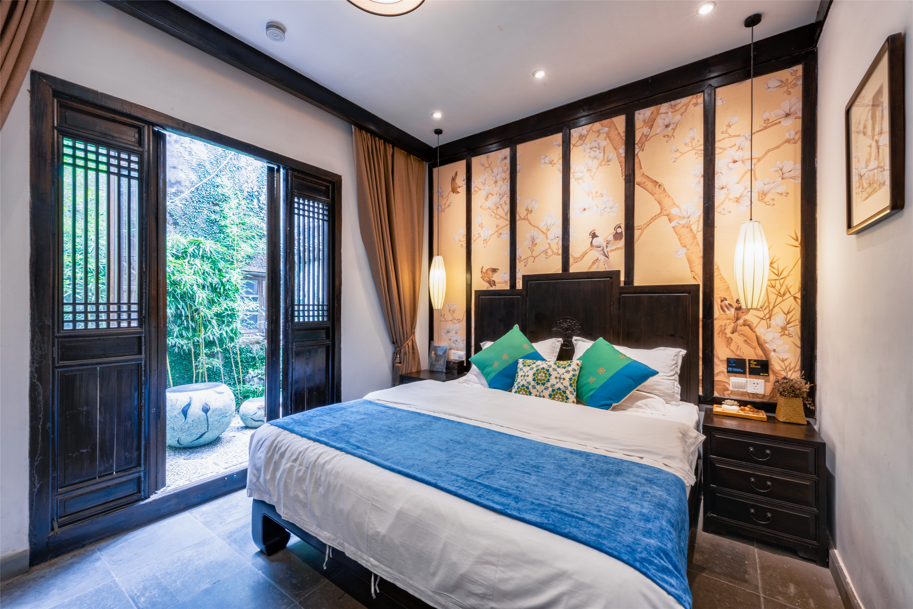 C院（馨园）竹窗听风·庭院大床房