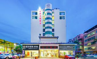 Xinxin Hotel (Shenzhen Pinghu Shuangyong street subway station store)