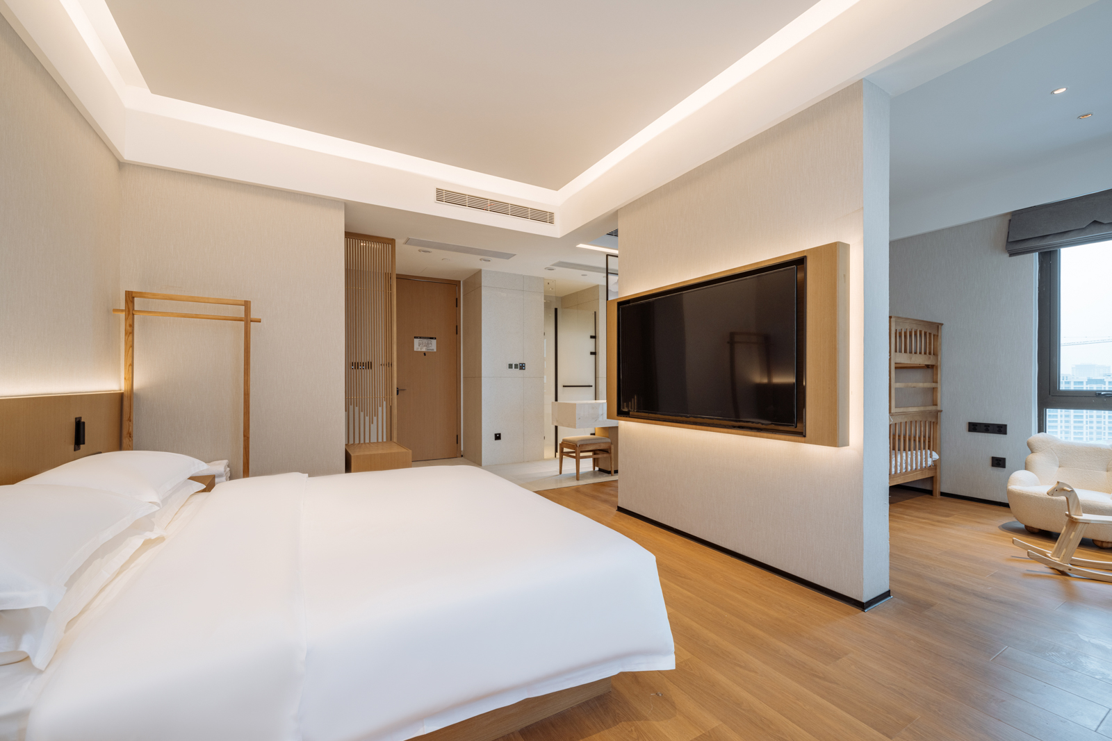 Baby家庭亲子套房（亲子高低床+小童帐篷+小童座便器）