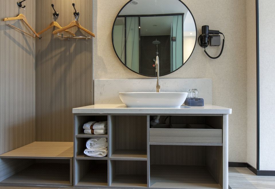 优馨大床房-智能客控