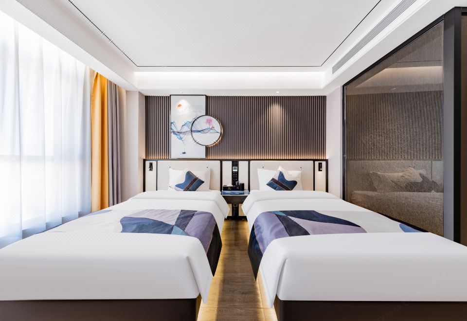 Xizi Light Luxury Hotel (Urad Qianqi Government Store)Business Twin Room (Zero Pressure Mattress Good Sleep + Smart)