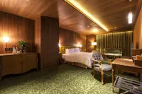 Inhouse Hotel Grand Hotels in 