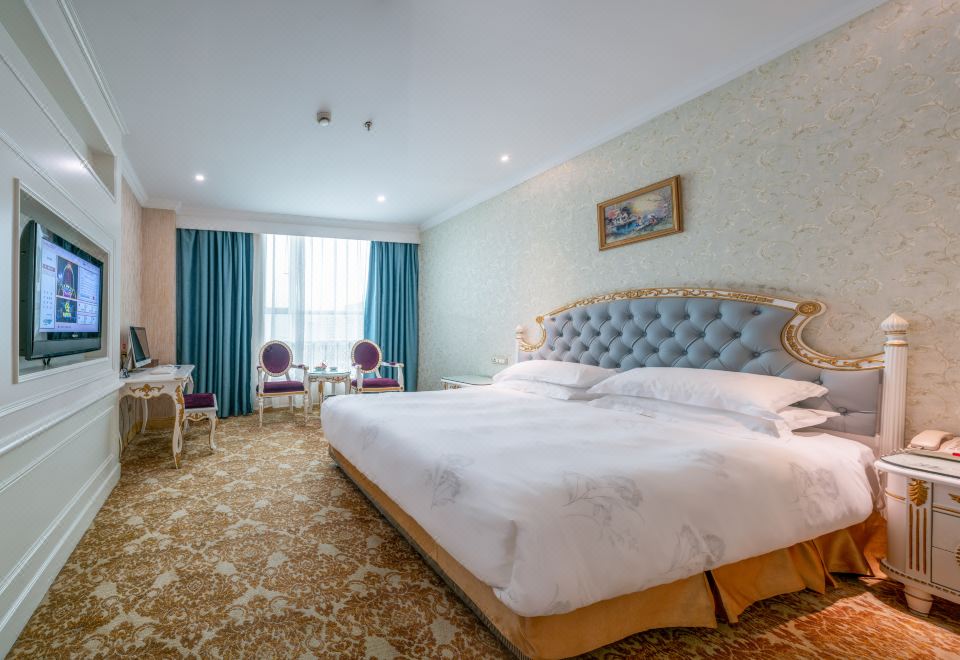 Business Room - City-View (Double bed)