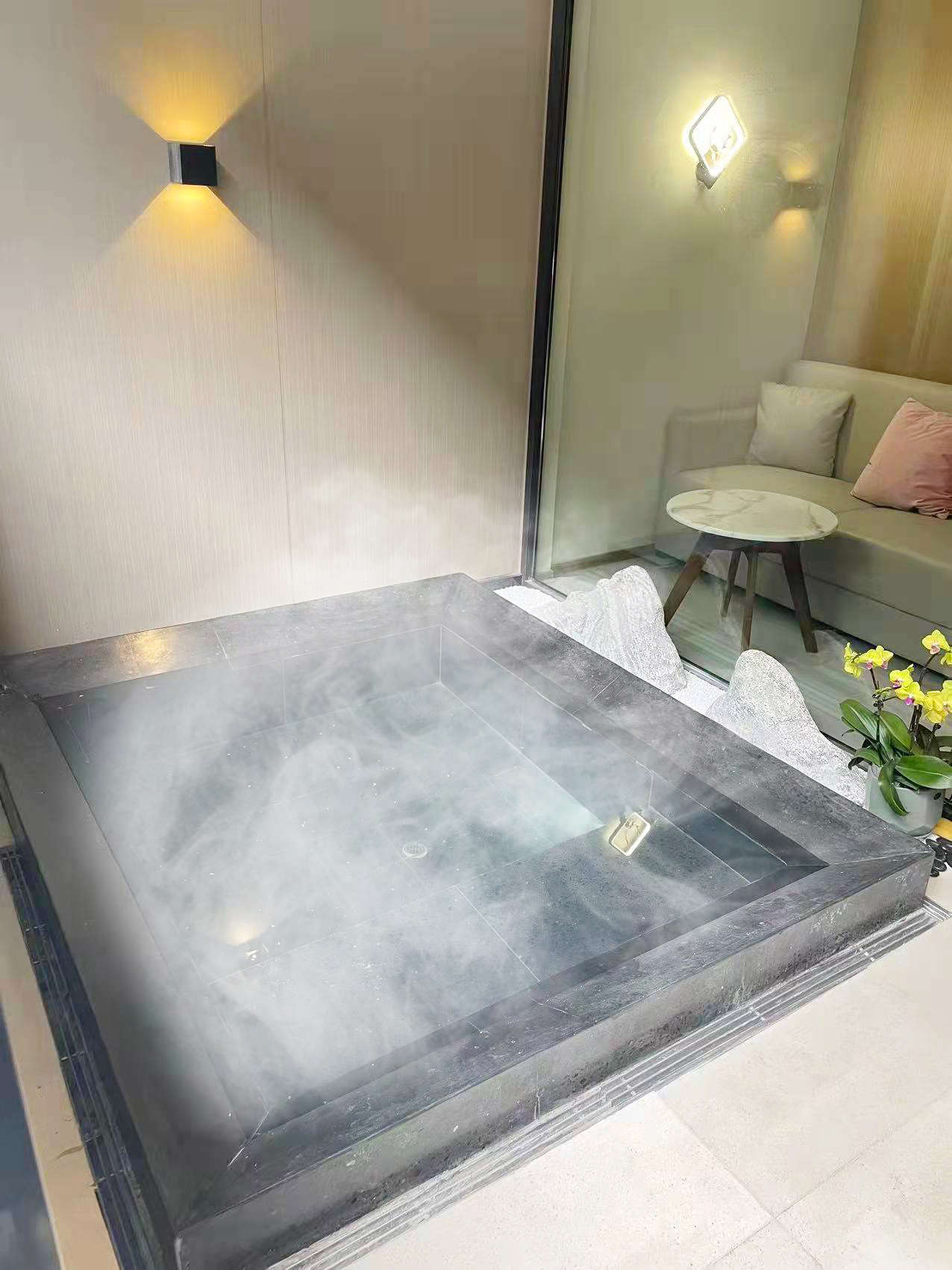 河景庭院恒温私汤大床房