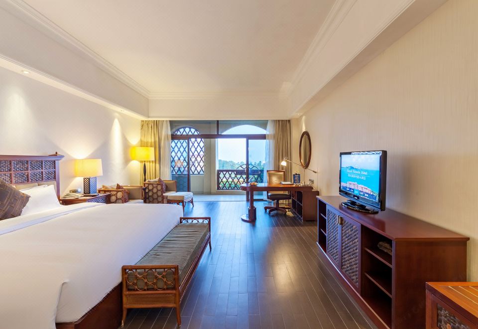 豪华花园阳台大床房（独立观景阳台）