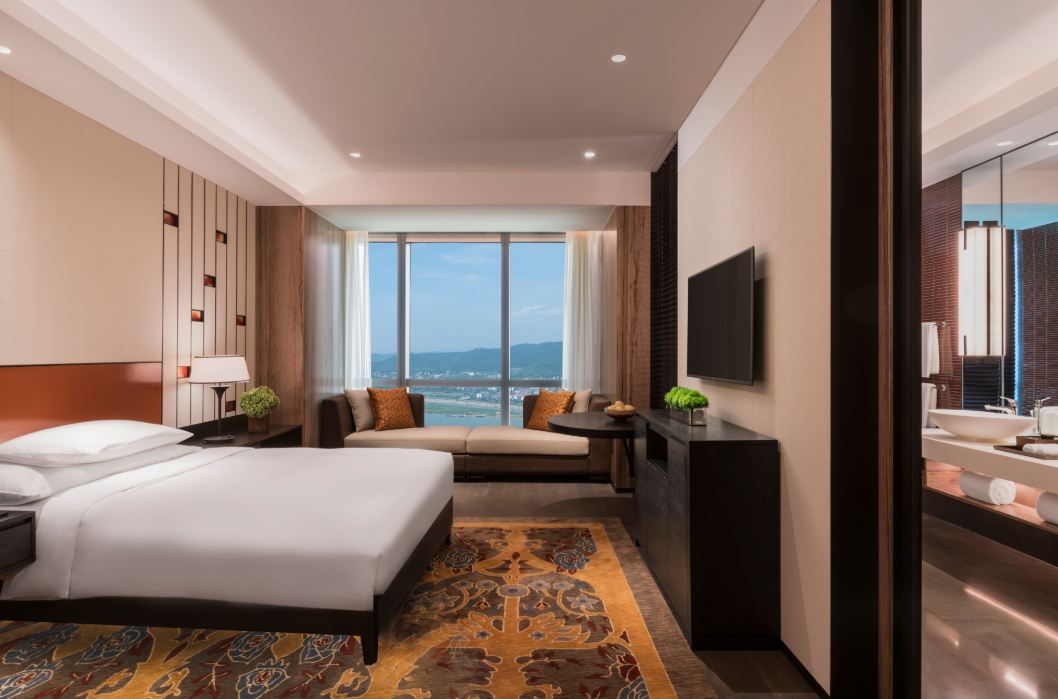 高級江景大床房