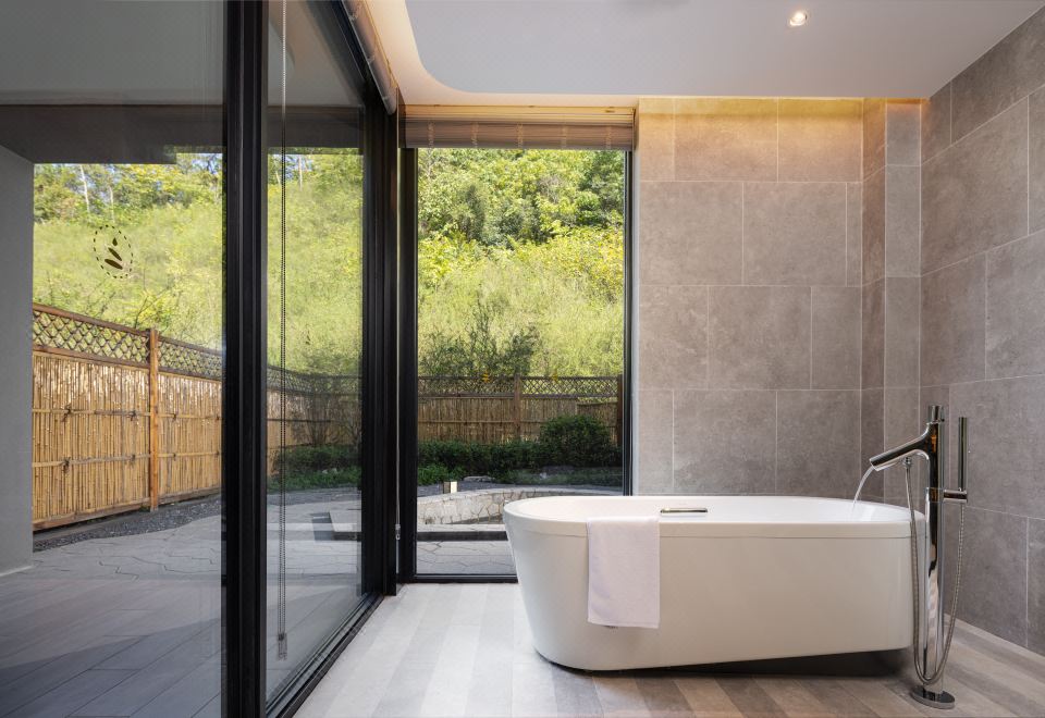 观禅·庭院汤池大床房