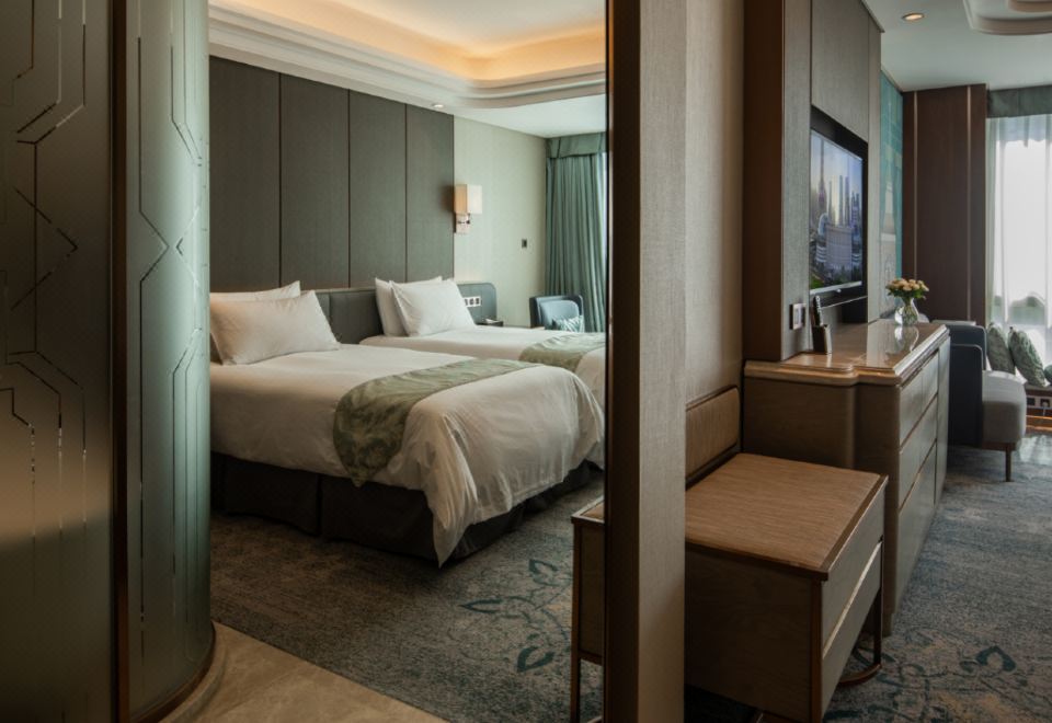 高级园景双床房