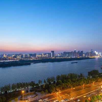 品致江景房（270°江景+會客廳+慕思零壓深睡床墊） 長沙品酒店優惠