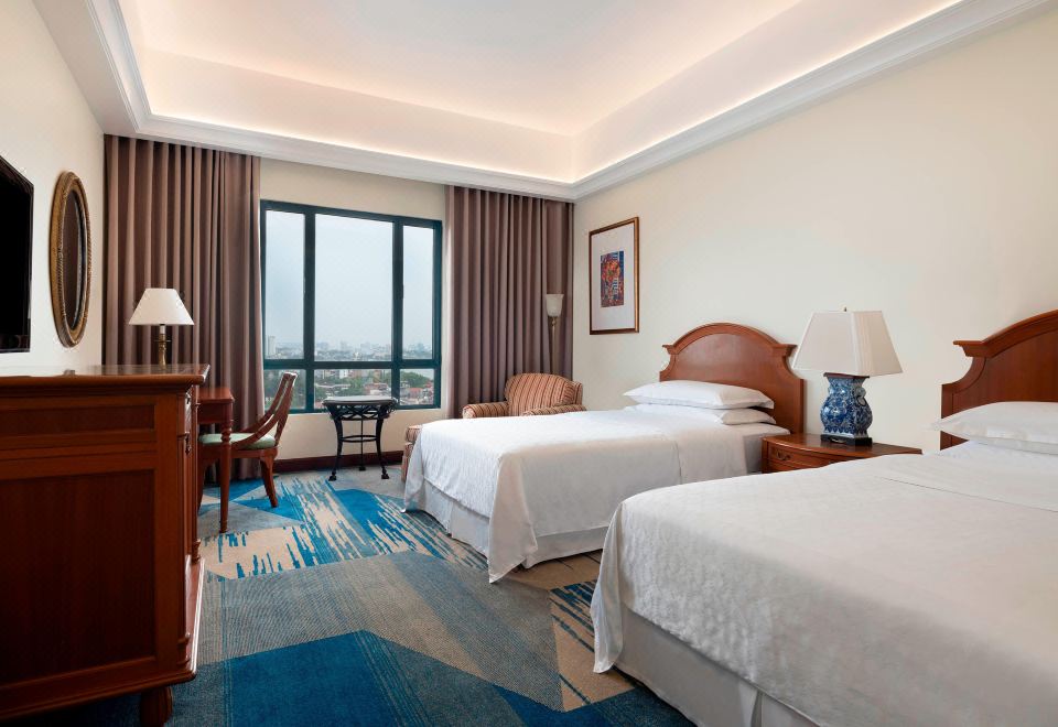 Sheraton Hanoi HotelGrand Deluxe Room