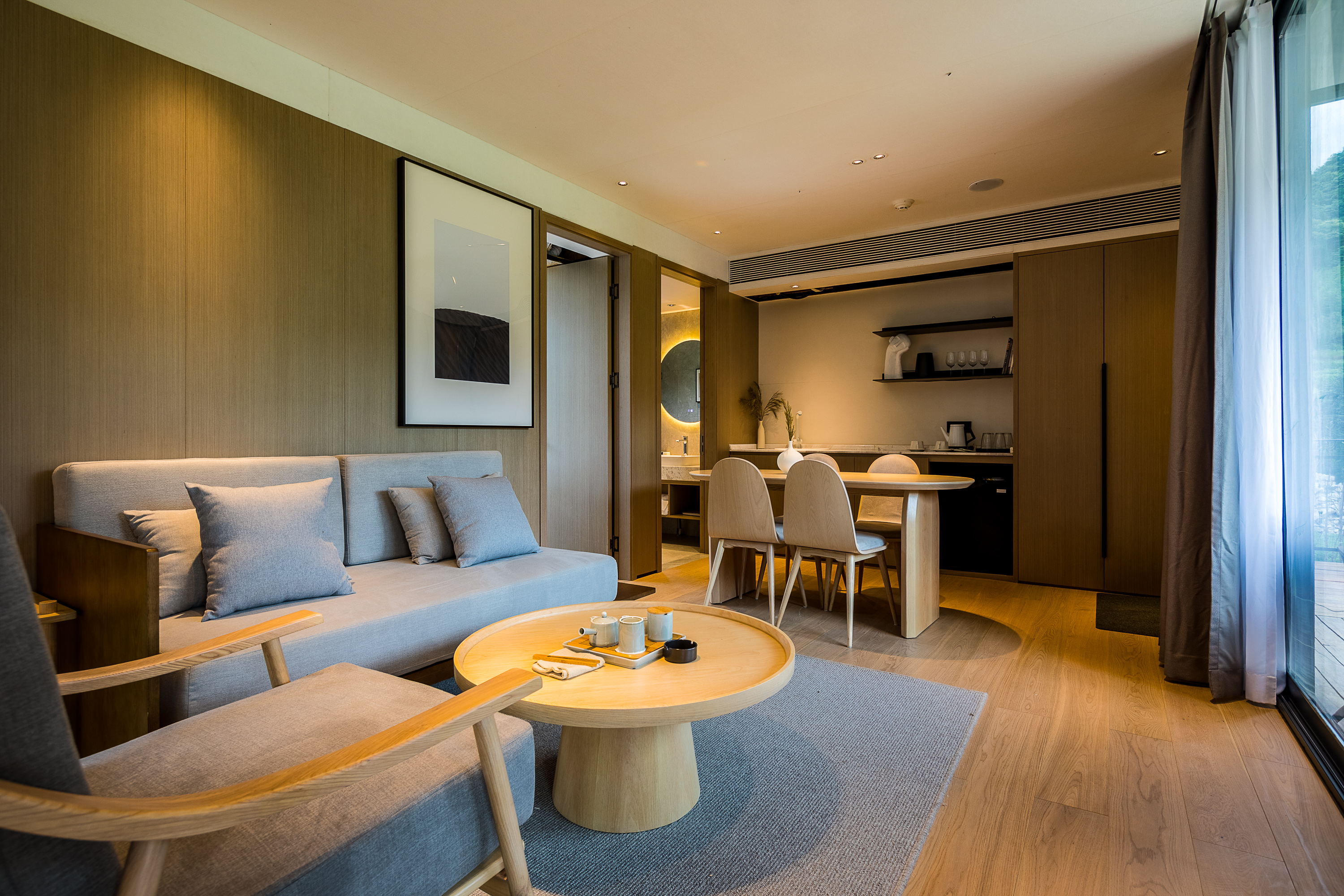 临水观景亲子套房