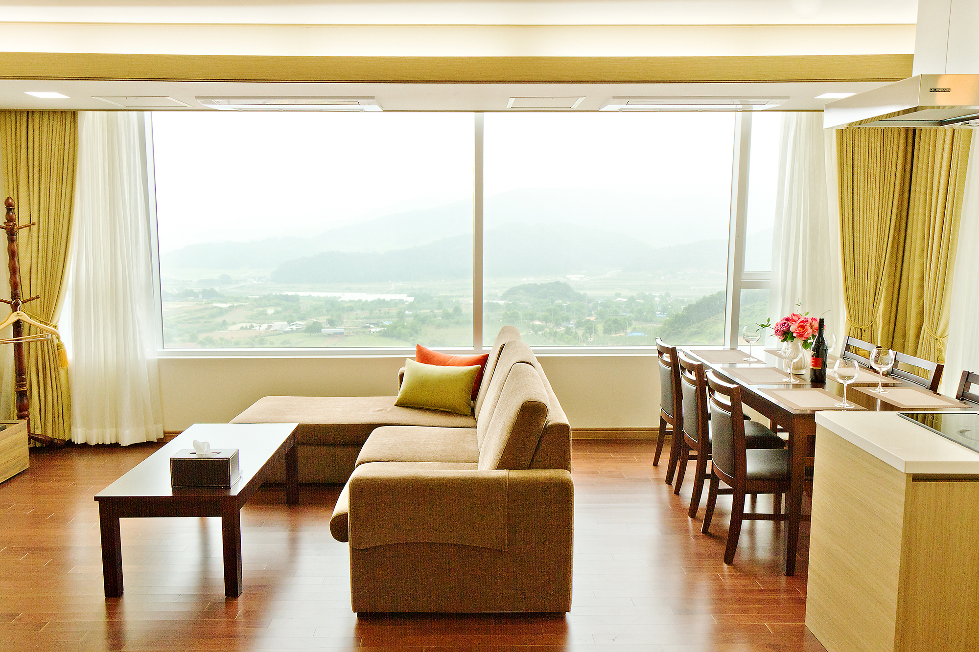 Mungyeong Saejae ResortSuite Room