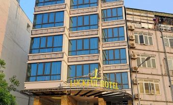 Luckful Hotel