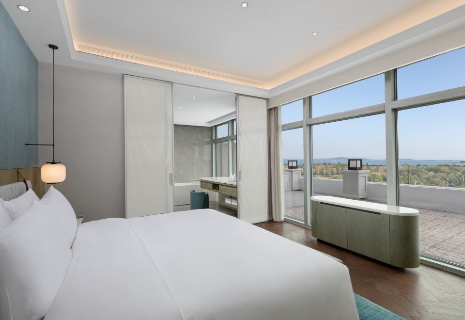 豪華海景套房（大露臺）