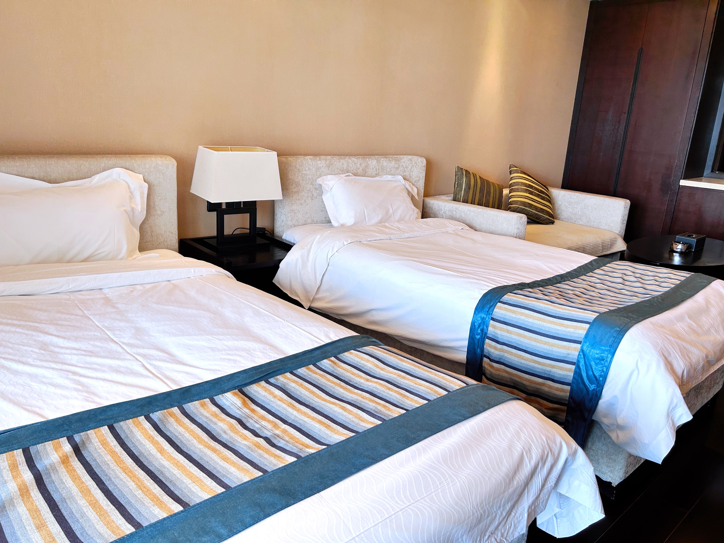 暮云·正湖景露台双床房