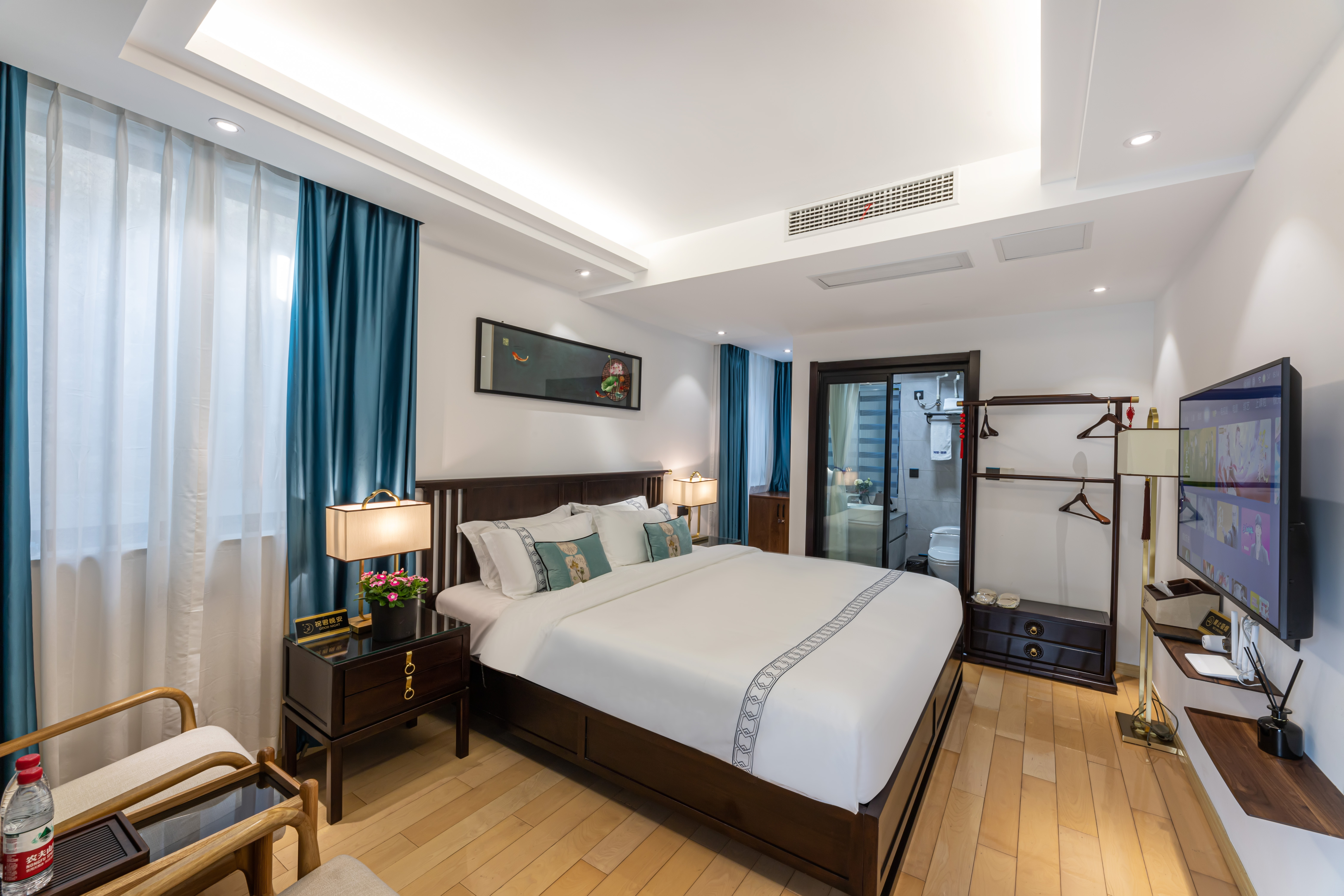 悠逸豪华露台特大床房