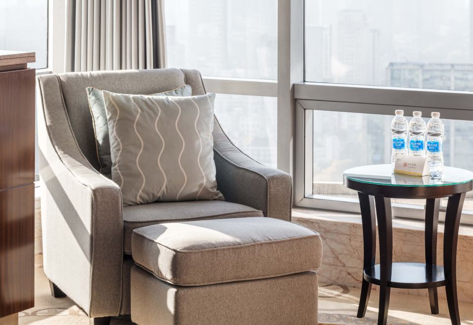 The Westin NanjingExecutive Lake-View Double Bed Room (Panoramic Nanjing City View)