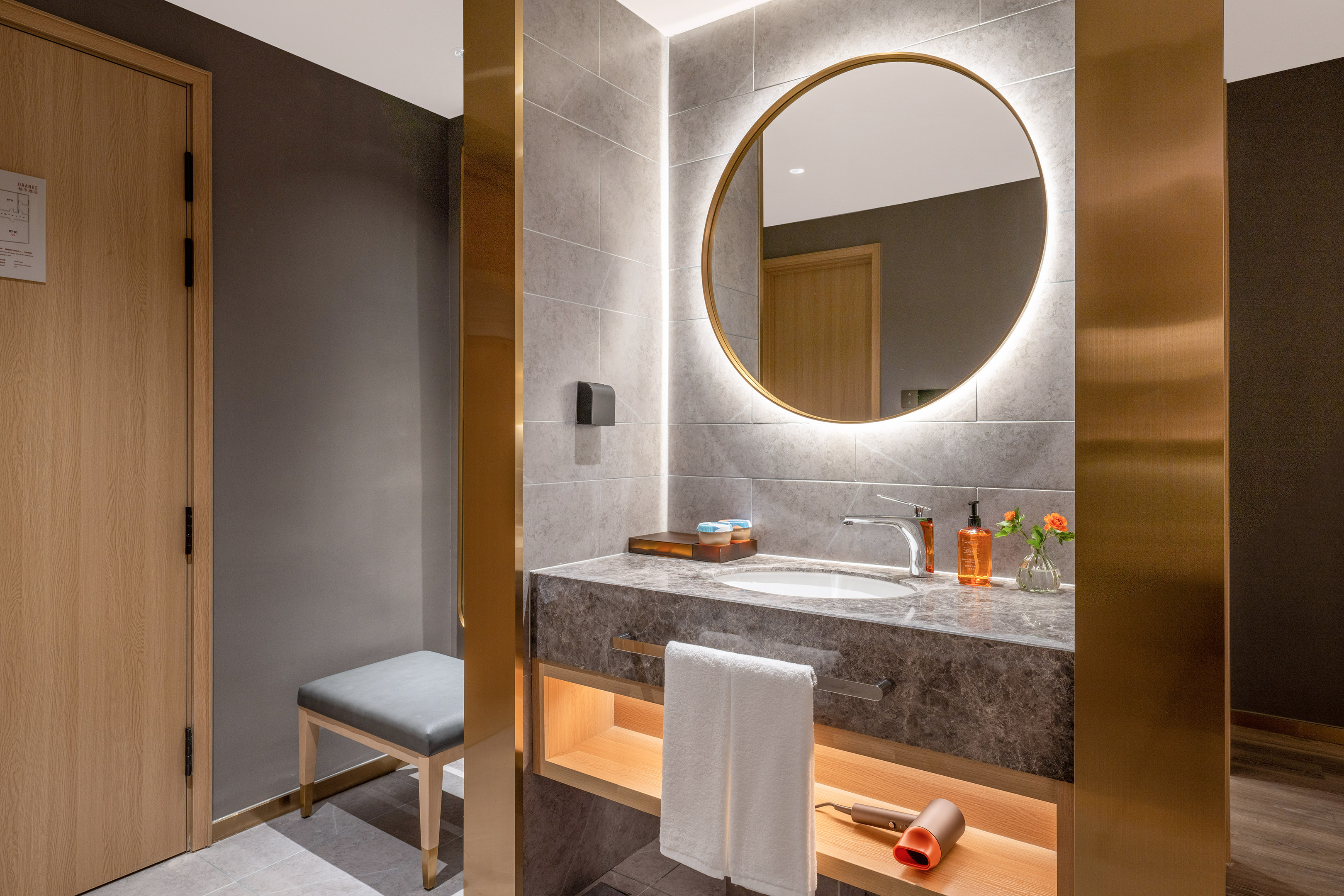 月若流金套房（全屋智能+手机投屏）