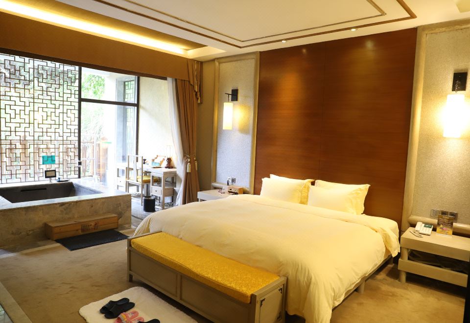 地派鸣泉居-四房两厅别墅-私家泡池-欢聚麻将桌